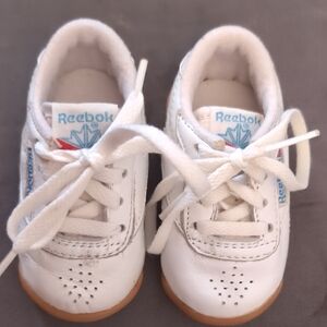 Vintage 1980 Reebok Kids White Sneakers